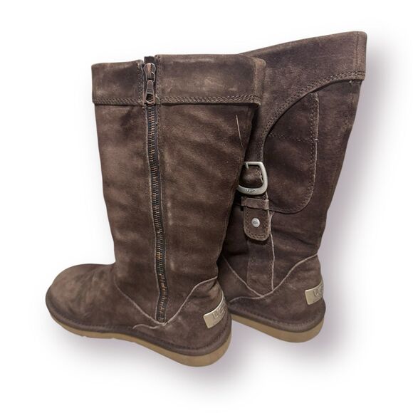 UGG Women’s Boots Cargo III Leather Suede Sheepskin Pockets on Boots Sz 6 Brown - Picture 2 of 12